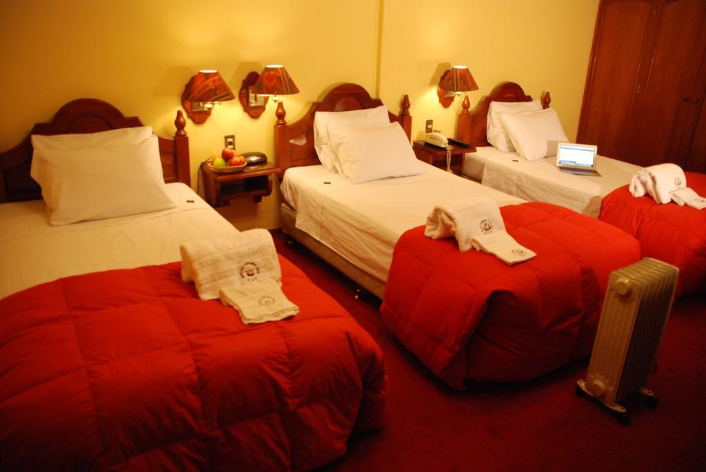 Hotel Casona Colon Inn Пуно Екстериор снимка